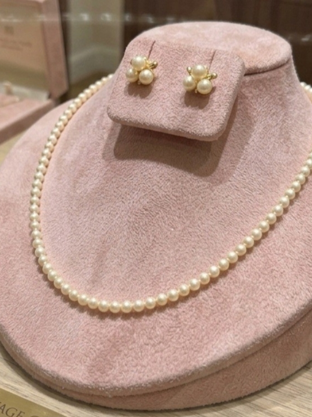 Vintage Clover Pearl Earring And Necklace Set